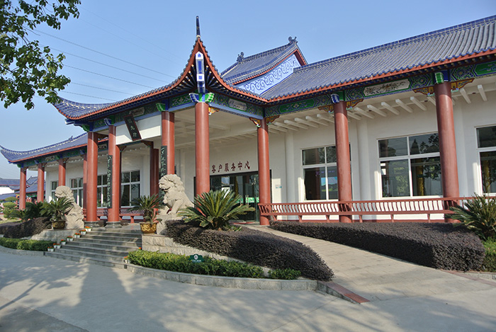 中元节祭扫时，如何正确摆放香炉