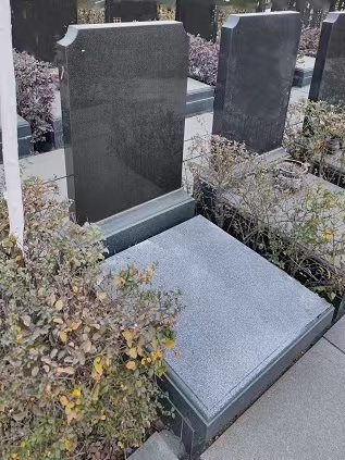 九龙宫陵园传统墓地价格-九龙宫陵园传统墓介绍-九龙宫公墓电话