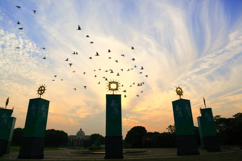 白事服务过程中灵堂布置有什么讲究？