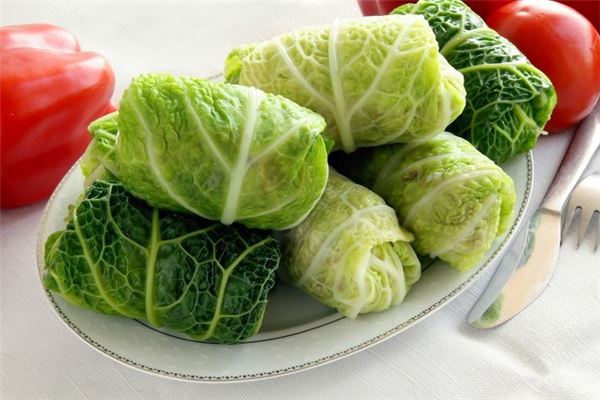 女人梦见自己买白菜