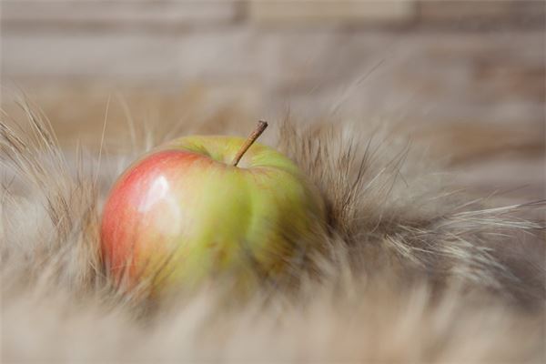 梦到苹果却生了男孩