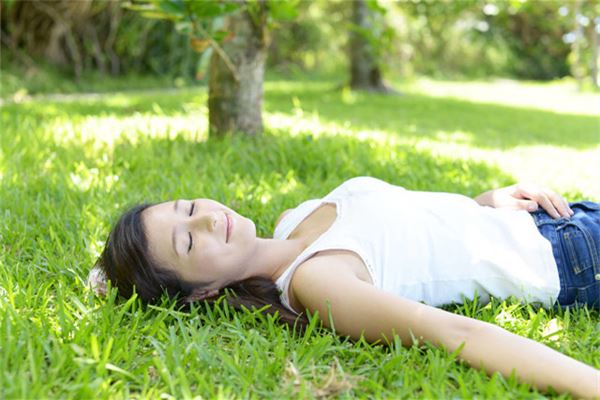 梦见从身体里爬出好多虫子