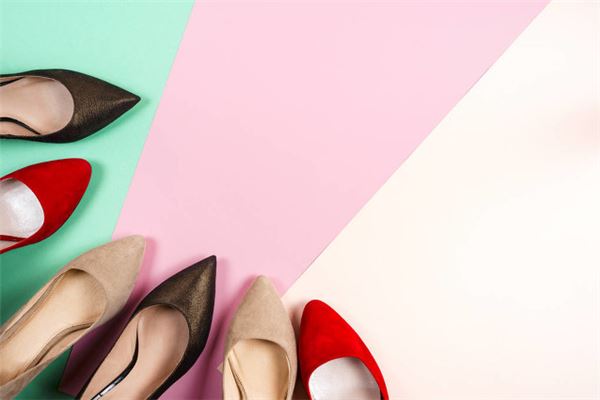 梦见好多鞋子摆在地上